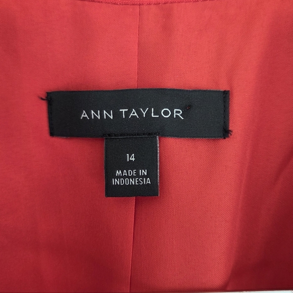 Ann Taylor Relaxed Double Breasted Long Blazer Linen Blend Tomato Red Size 14 - Picture 4 of 7